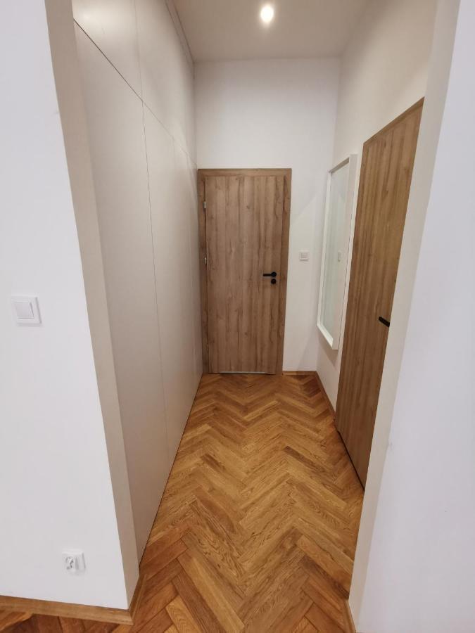 Apartament Z Klimatyzacja 克拉科夫 外观 照片